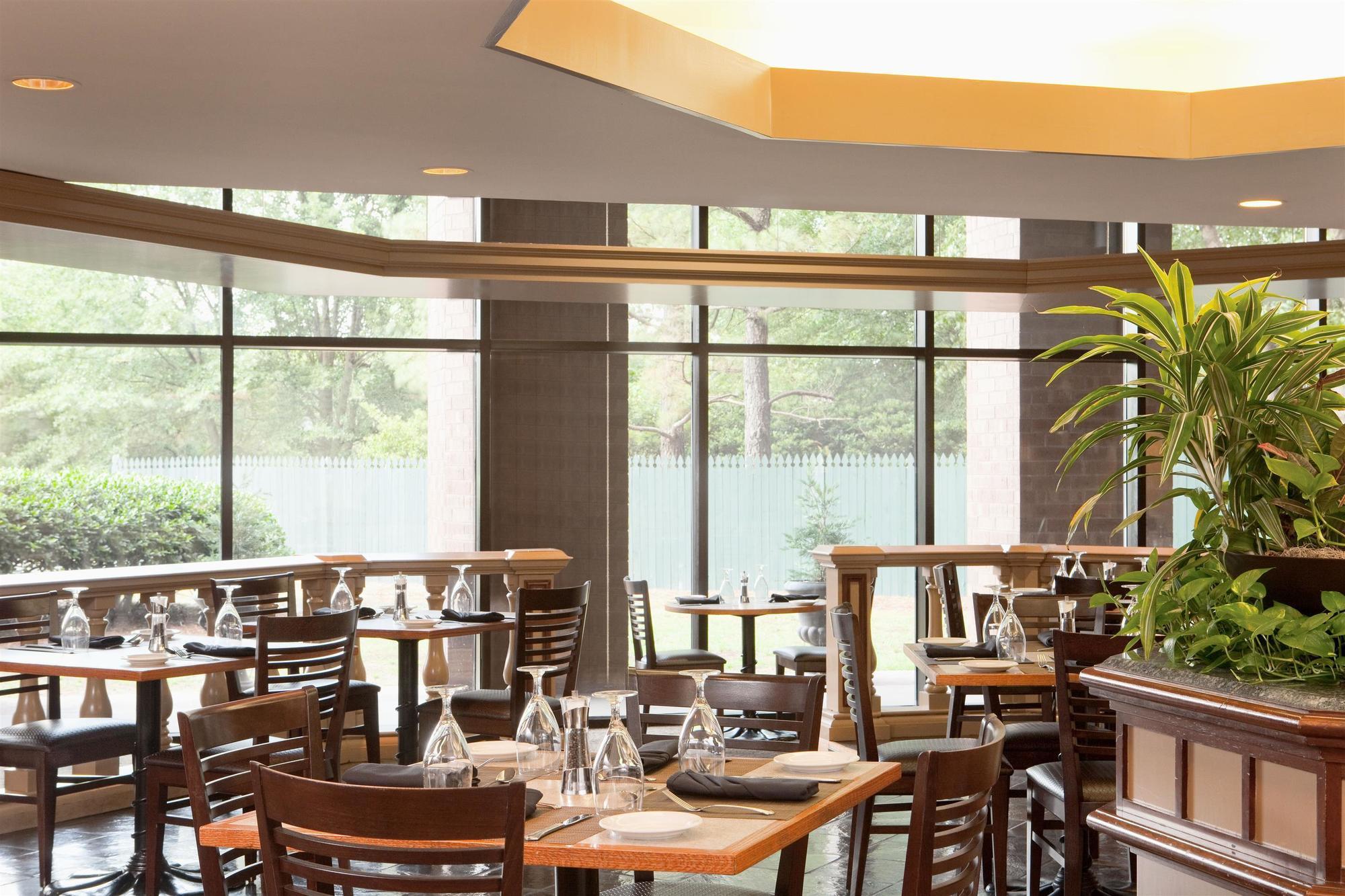 Sheraton Atlanta Airport Hotel カレッジパーク エクステリア 写真